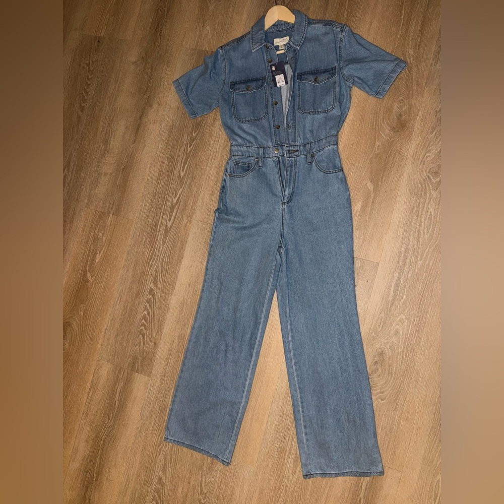 NWT Universal Thread Women's Short Sleeve Denim Jumpsuit Straight